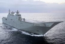 Marines conduct amphibious debarkation at Port of Darwin HMAS Canberra DMO 1