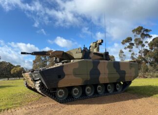Rheinmetall tests composite rubber track on Lynx Infantry Fighting Vehicle 2021-11-17-Rheinmetall Lynx CRT Test successful_02