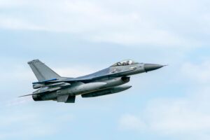 Military,F16,Fighter,Jet,Close,Up,Flying,Through,The,Air.