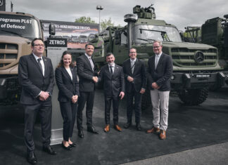 Daimler Truck signs strategic deals for defence vehicles 26DT116 008