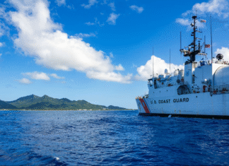 U.S. Coast Guard Cutter Harriet Lane arrives in Cairns USCGCHarrietLaneCookIslands 990000079e04513c